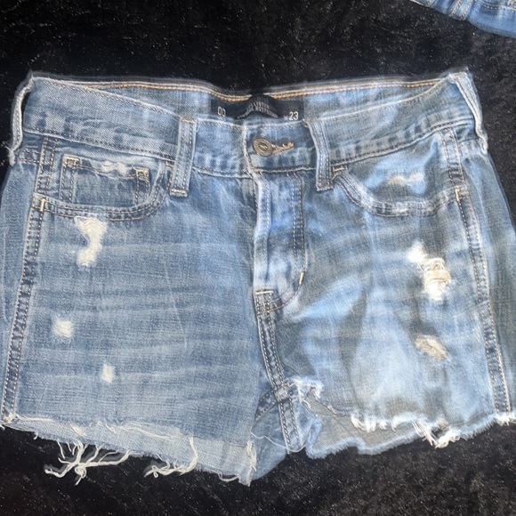 hollister shorts - Picture 4 of 5